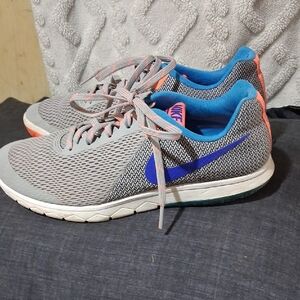 Nike Gray Mesh Trainers with Blue Swoosh and Coral Highlights